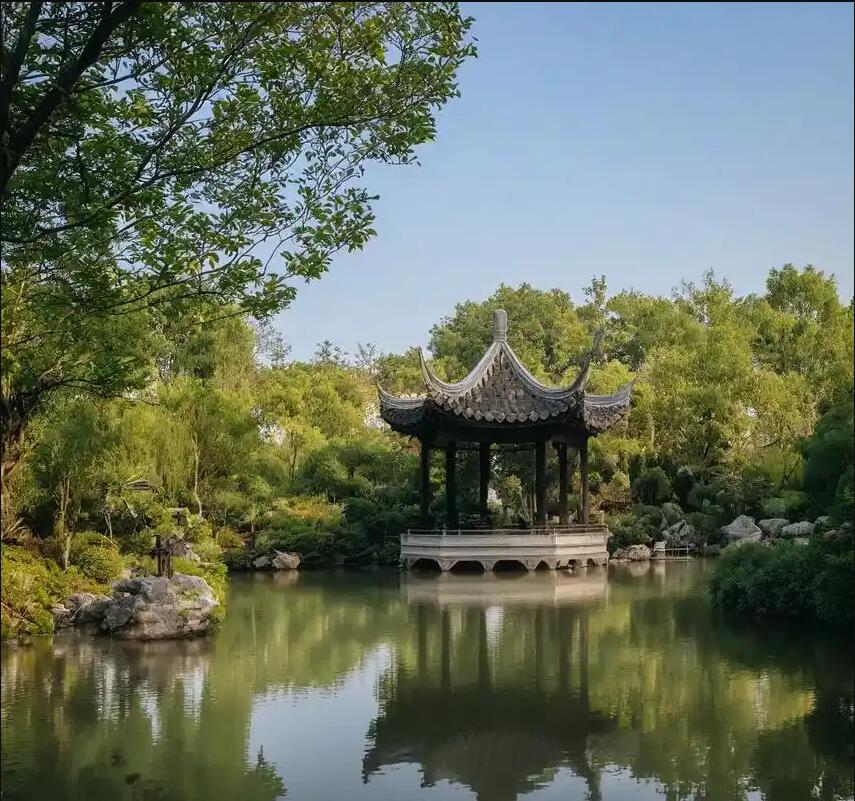 重庆沙砾餐饮有限公司